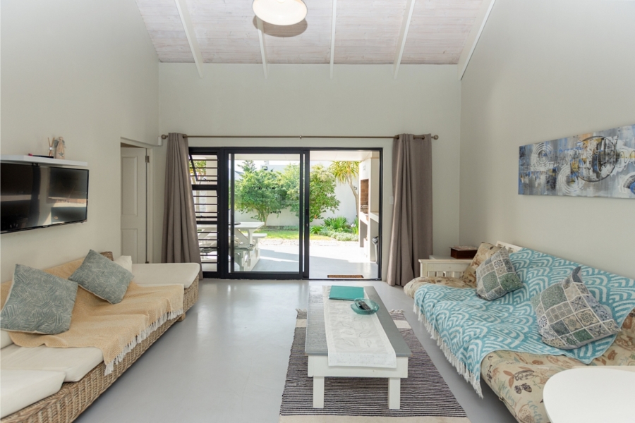 9 Bedroom Property for Sale in Olifantskop Western Cape